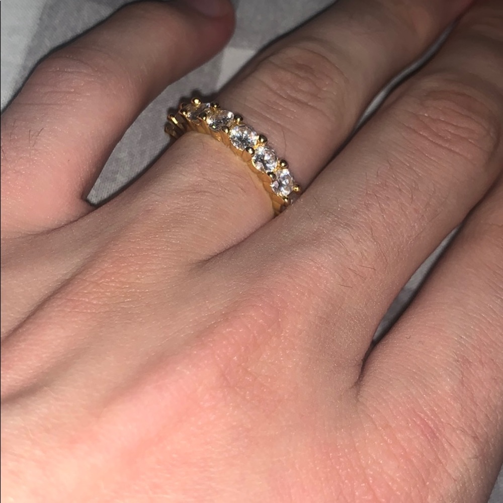 Ring - Picture 3 of 4